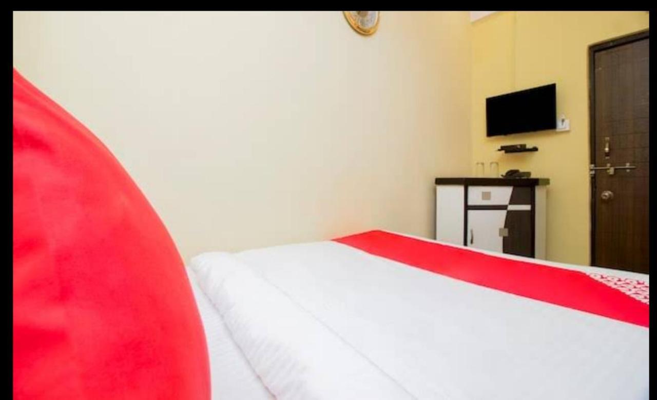 Hotel Swaraj Logde Панвел Экстерьер фото