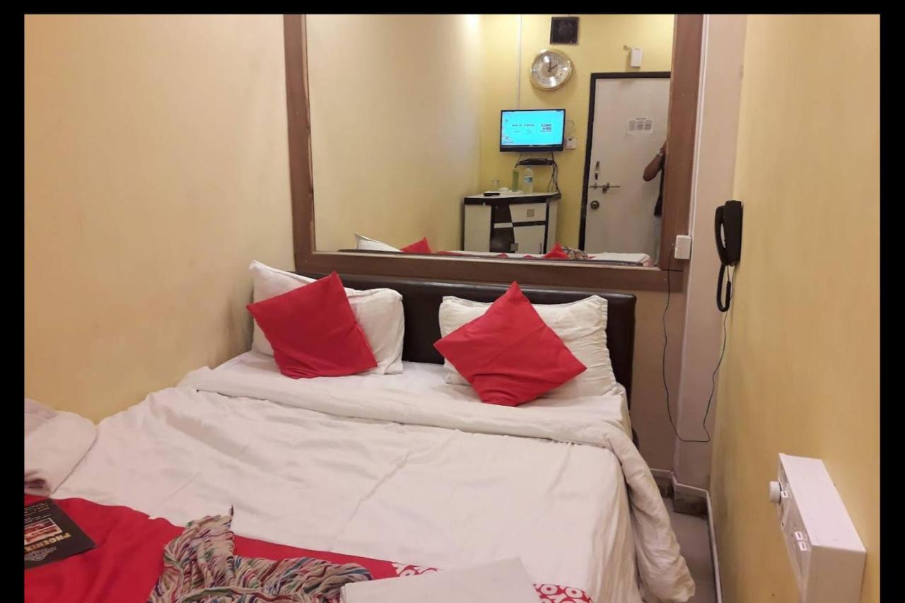 Hotel Swaraj Logde Панвел Экстерьер фото